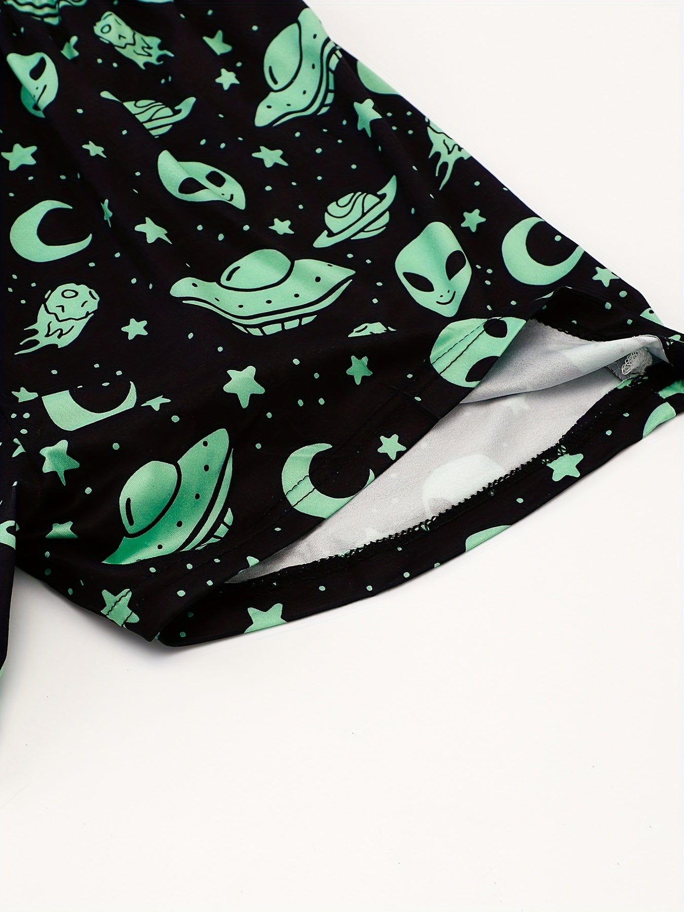 Skull Print Sleep Bottoms Soft & Comfy Elastic Waistband Shorts