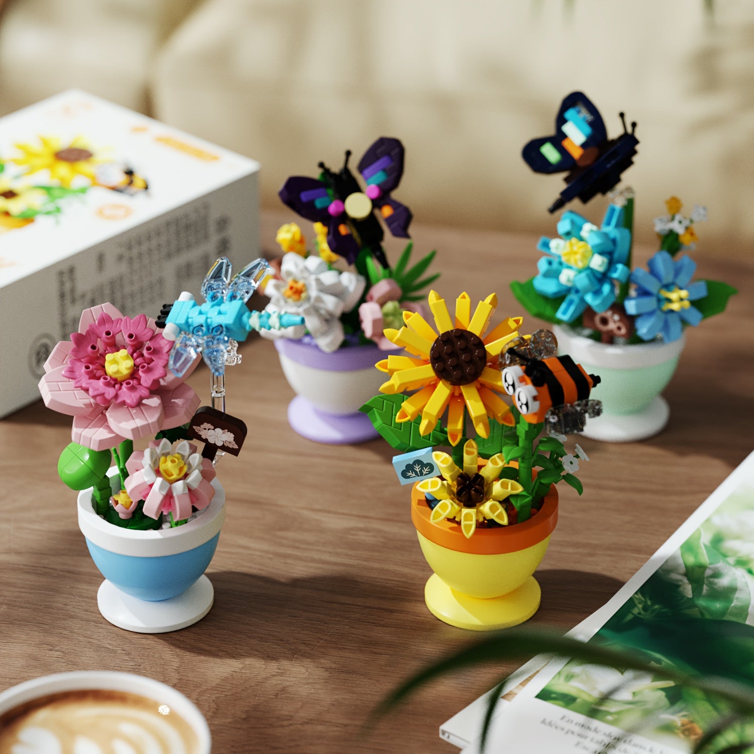Colorful Mini Building Block Insect & Flower Figurines