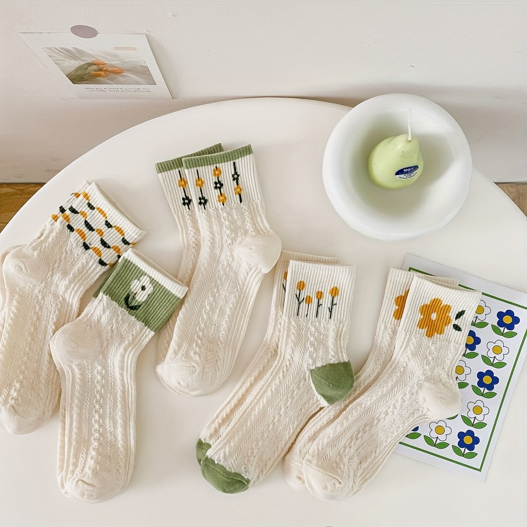 5 Pairs Floral Pattern Mid Tube Socks Soft & Comfy Stockings