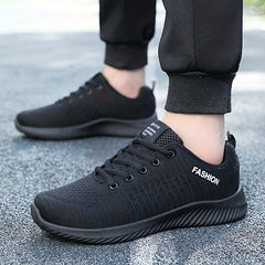 Men's Lightweight Running Shoes with Front Lace Up