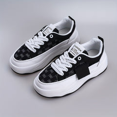 Women's Breathable Mesh Platform Sneakers Casual Lace Up Outdoor Shoes
