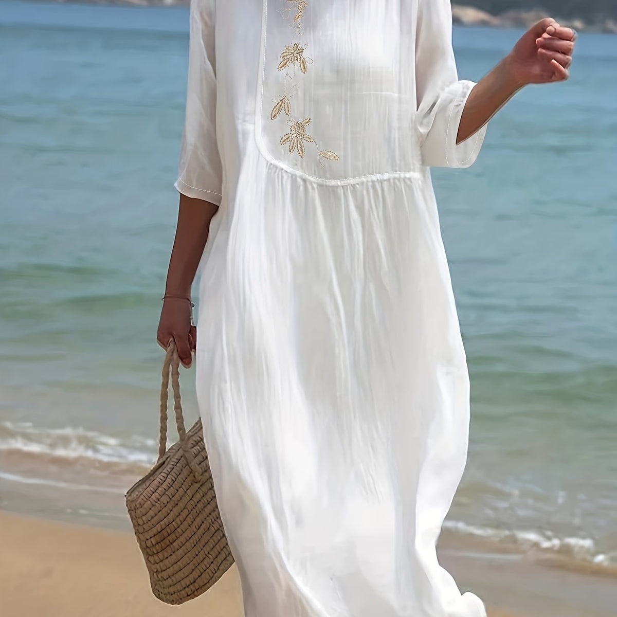  Women's Floral Embroidered Maxi Dress