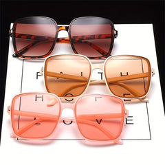 Square Frame Sunglasses Gradient Lens Rivet Decor UV400