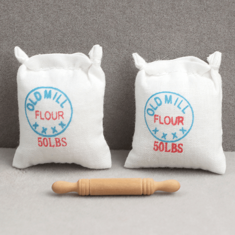 1:12 Scale Flour Bag & Rolling Pin Model Dollhouse Kitchen Decor