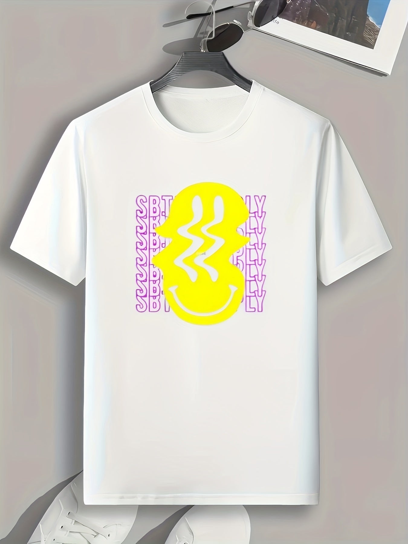 Facial Smile Print Men's Graphic T-shirt for Summer