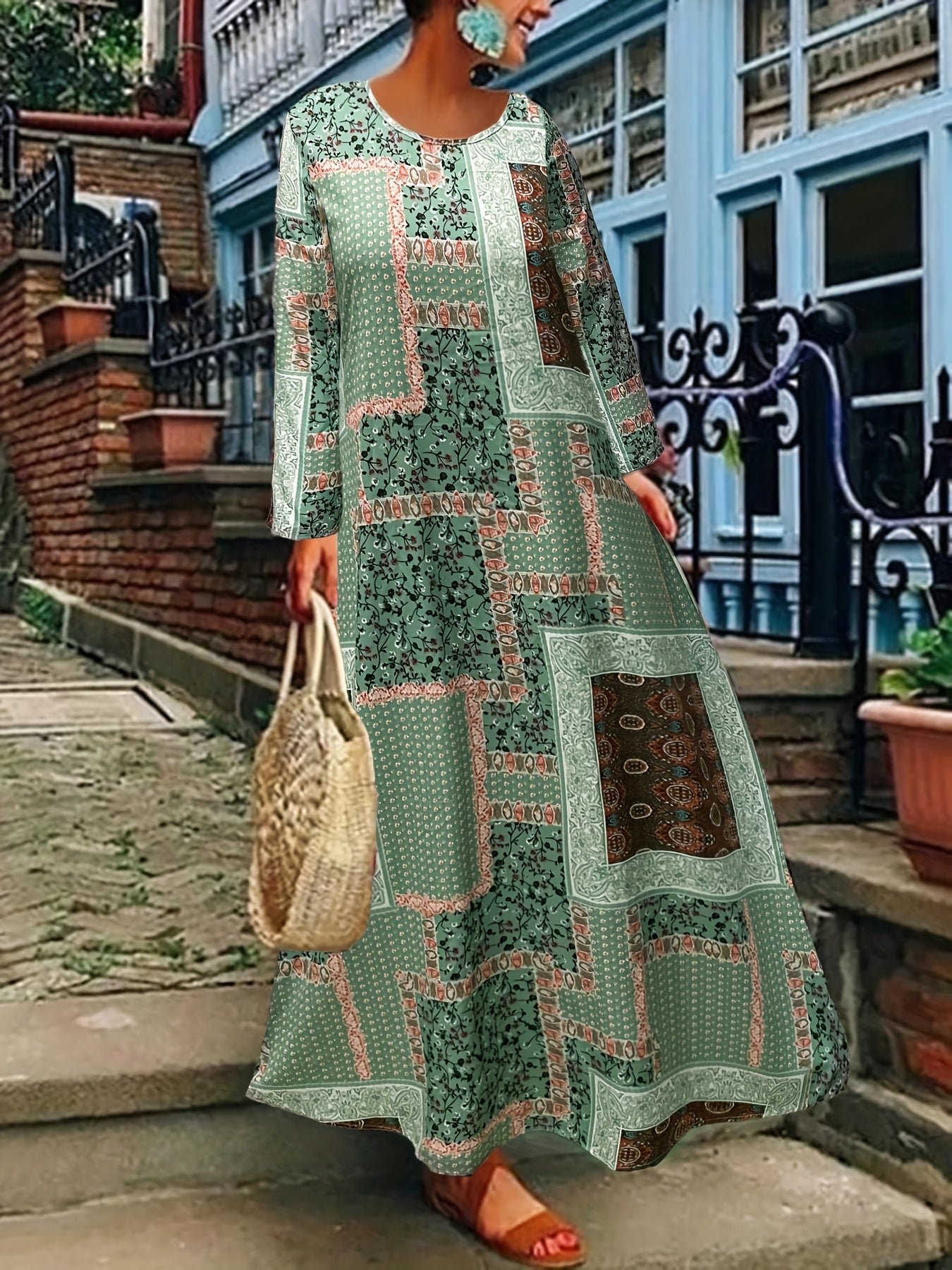 Plus Size Patchwork Print Long Sleeve Maxi Dress With Pockets