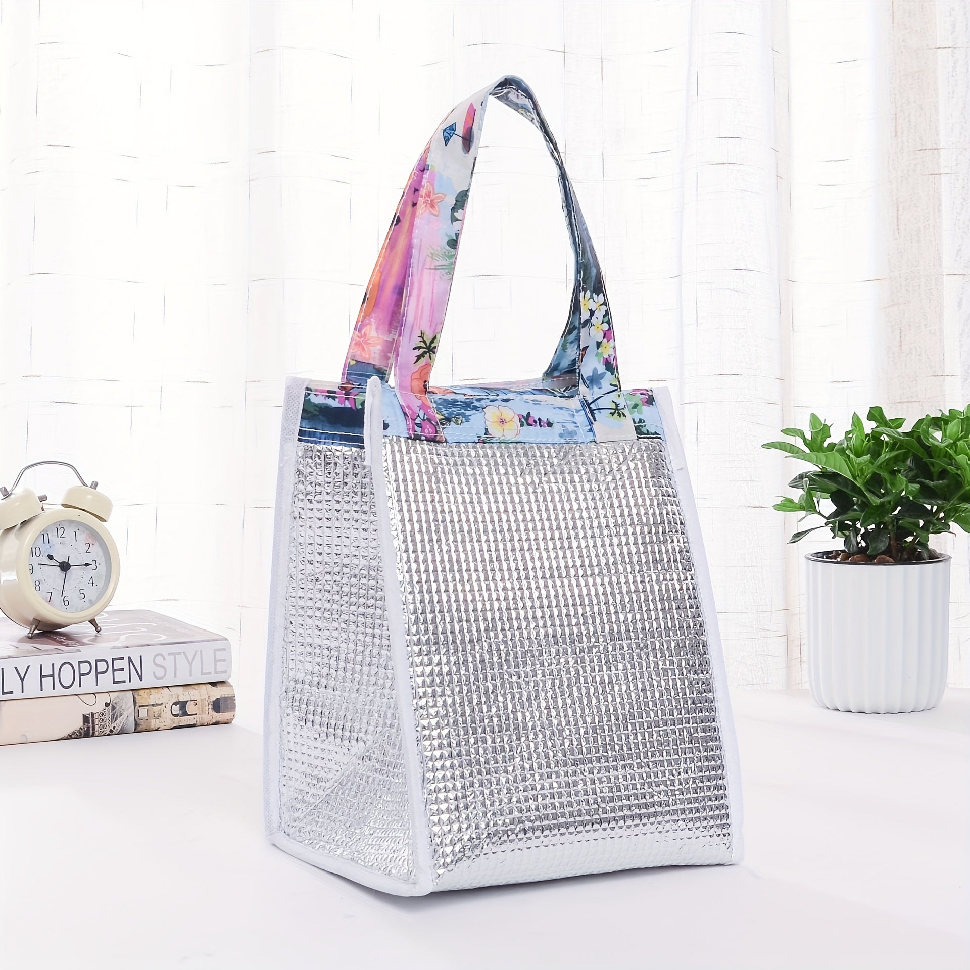 Cartoon Pattern Green Portable Insulated Lunch Bag Waterproof Refrigerated