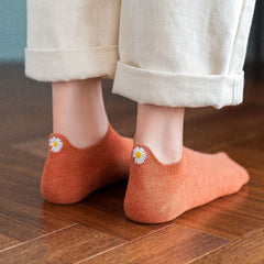 10 Pairs Floral Embroidery Ankle Socks Soft Lightweight Women's Stockings