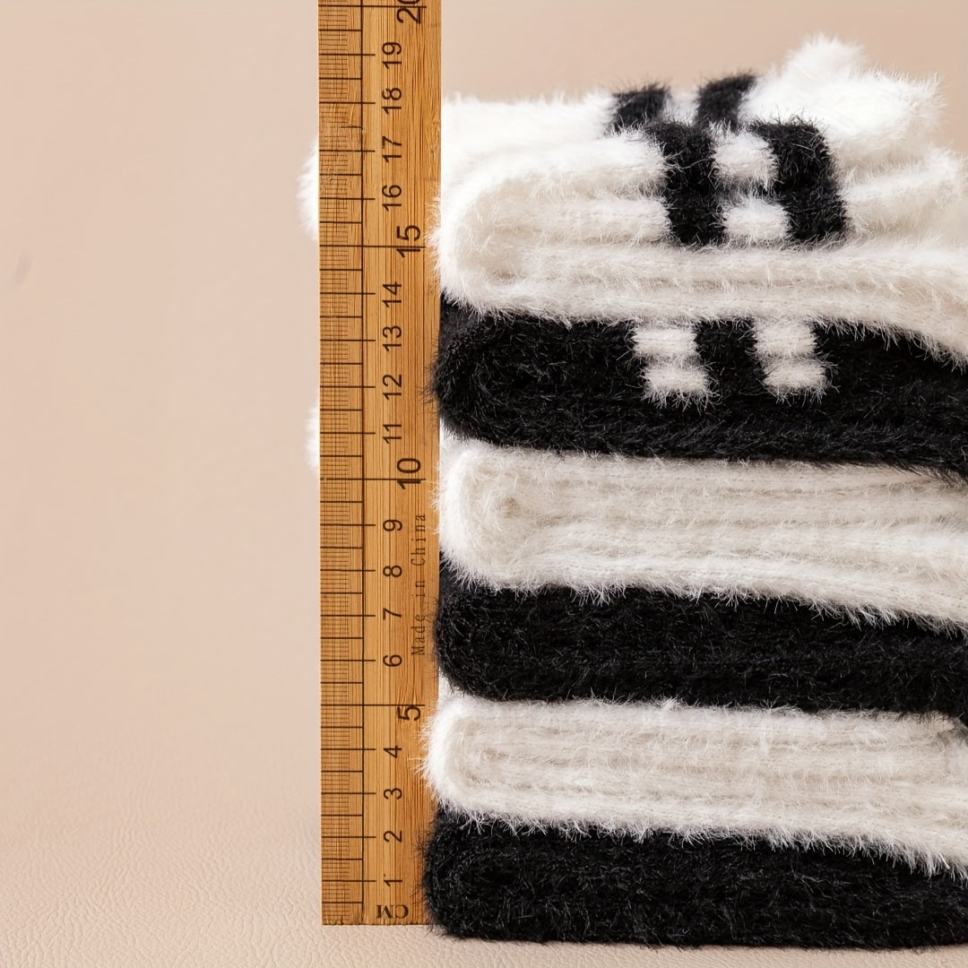 3 Pairs Warm Fuzzy Crew Socks For Winter Women's Stockings