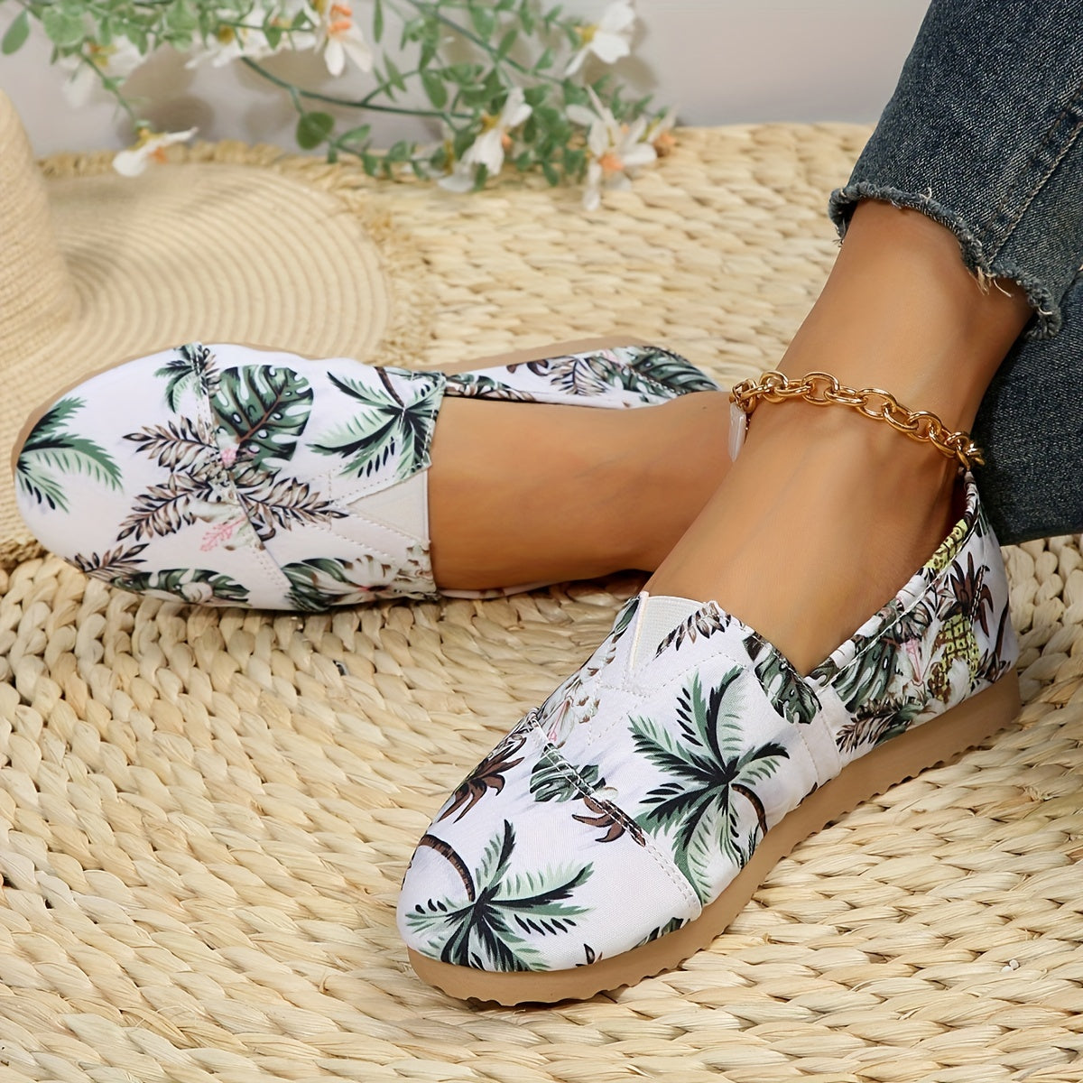 Floral Print Slip-On Sneakers Lightweight Non-Slip Shoes