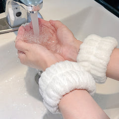 Absorbent Sports Wristband for Sweat Control
