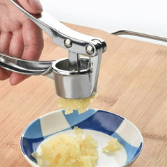 Zinc Alloy Garlic Press Manual Crusher Handheld Ginger Kitchen Tool