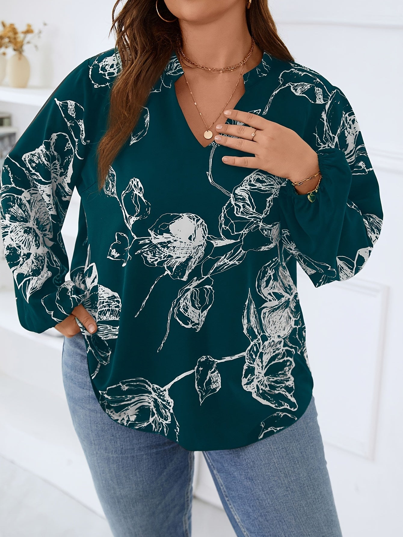  Floral Print Lantern Sleeve V Neck Top