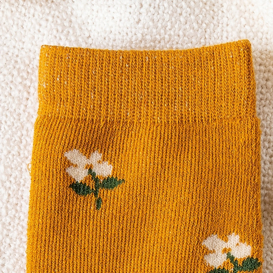 Sweet Floral Print Colorblock Mid Tube Socks Women's Stockings