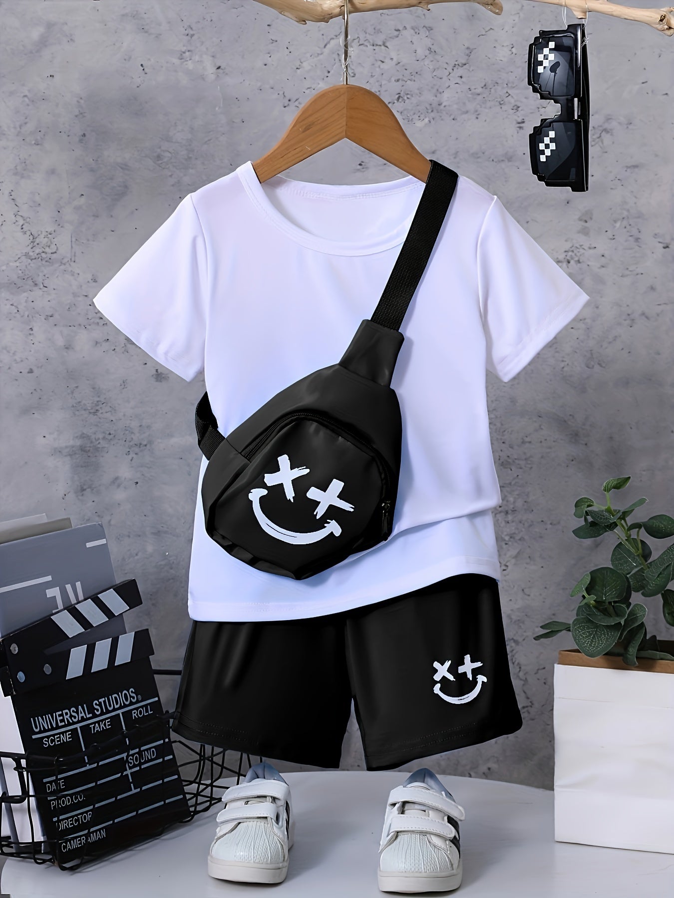3pcs Boys Happy Face Print T shirt & Shorts & Bag Summer Clothes Sets