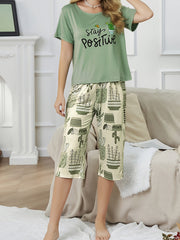 Letter Print Pajama Set Short Sleeve Crew Neck Top & Capris Pants