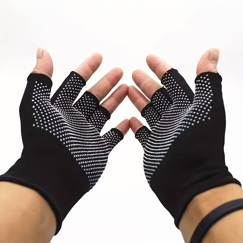 Breathable Half Finger Cycling Gloves Anti Slip Wear Resistant