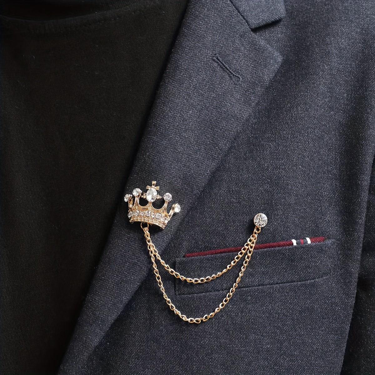 Men's Crown Brooch Decor Cufflink Set