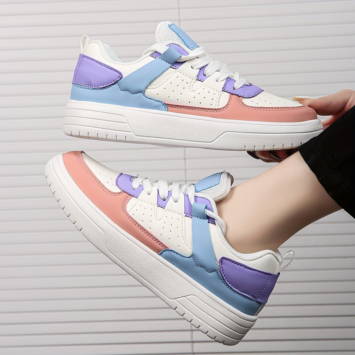 Stylish Slip-Resistant Sports Sneakers for Outdoor Activities