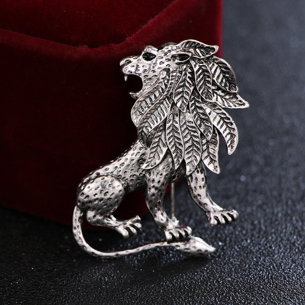 Vintage Animal Lion Brooch Chain Tassel Business Suit Pin