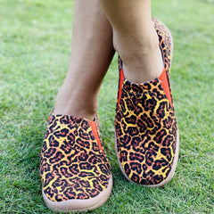 Leopard Pattern Canvas Slip On Round Toe Shoes