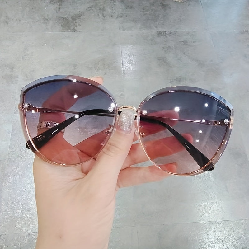 Oversized Cat Eye Sunglasses Gradient Lens UV400