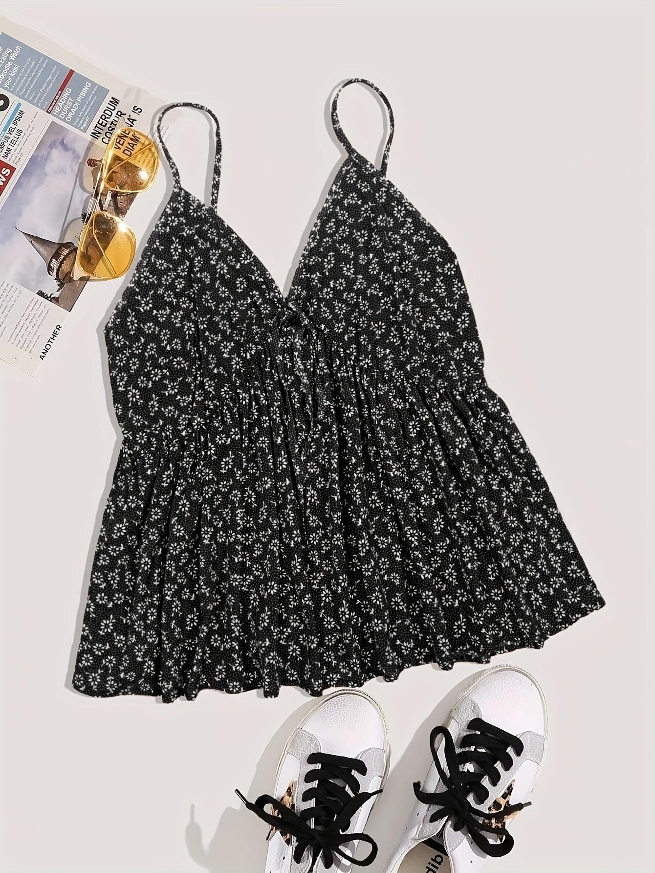  Ditsy Floral Print V Neck Peplum Cami Top