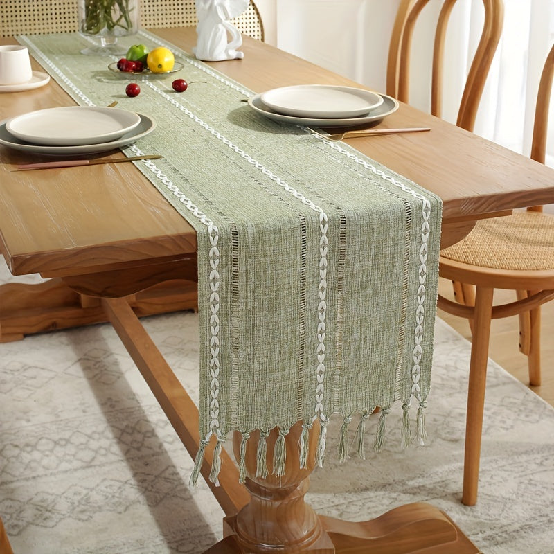Polyester Table Runner Hand-woven with Tassels American Style