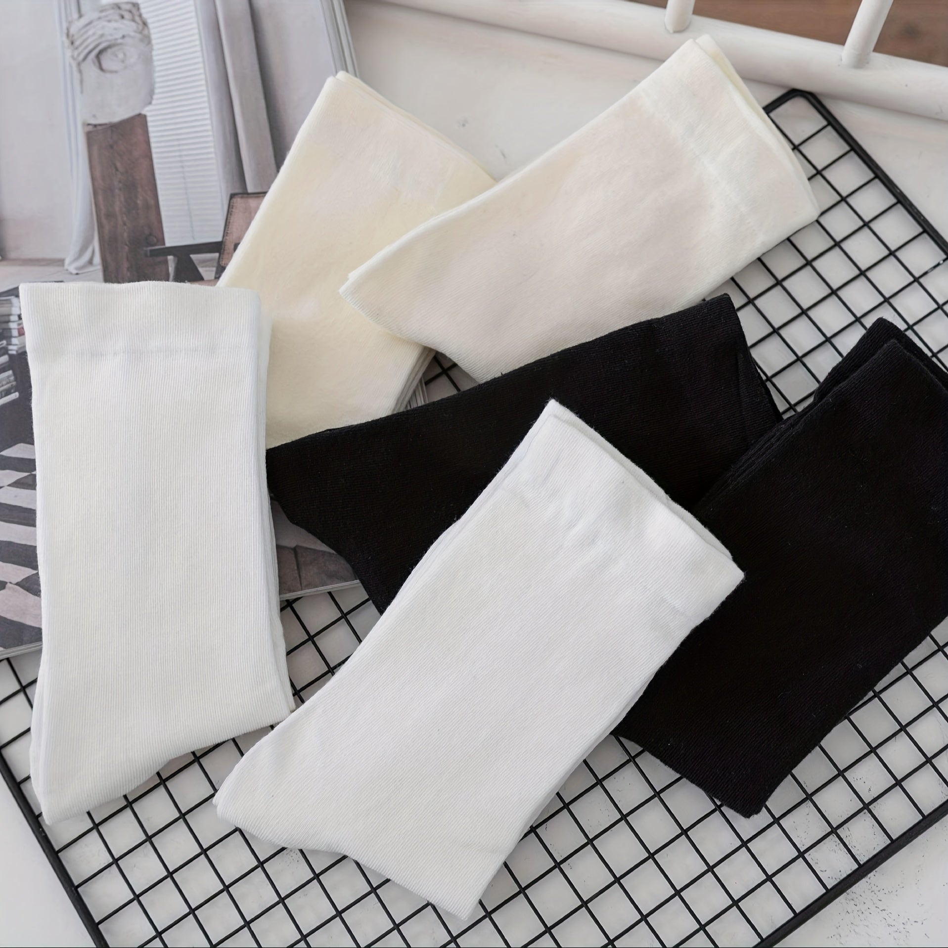 3 Pairs Solid Mid Tube Socks Women's Stockings