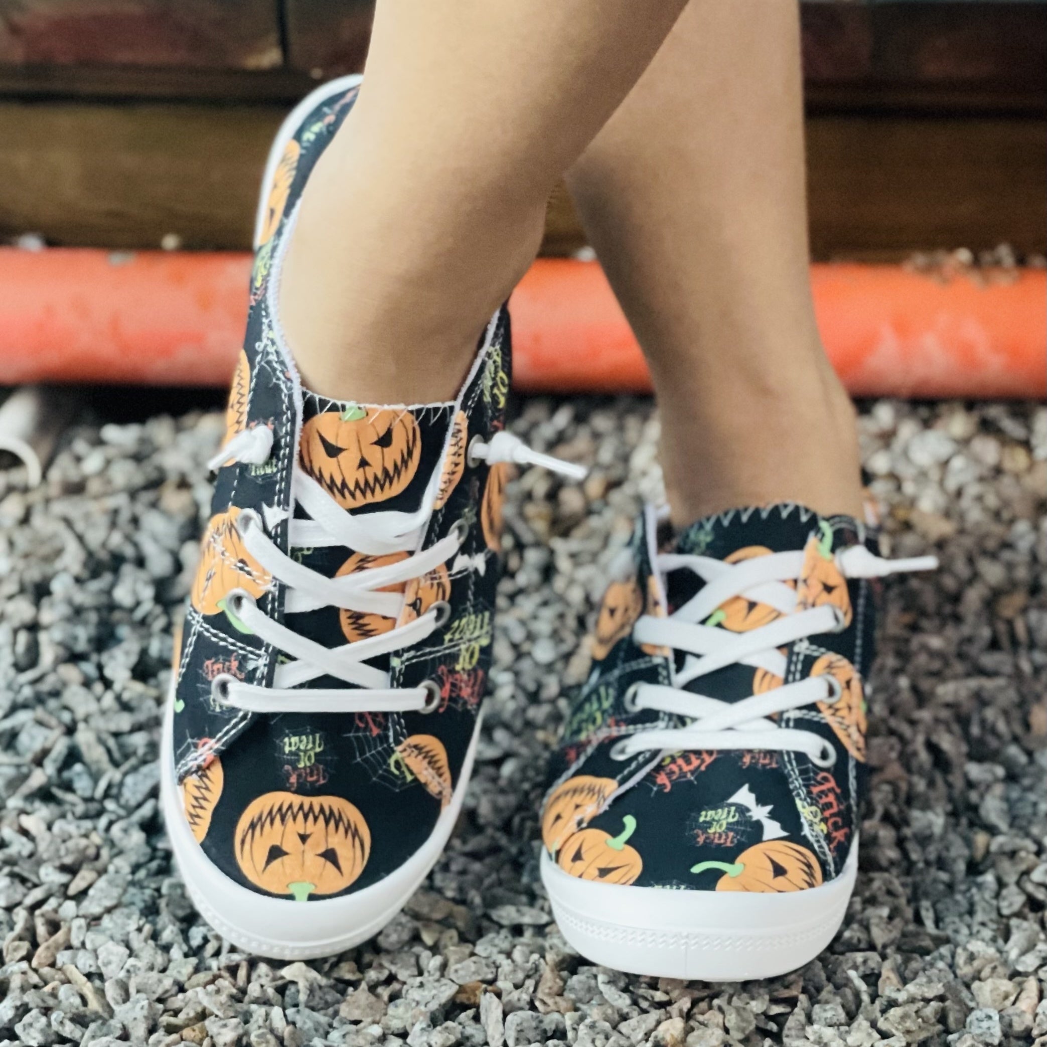Women's Pumpkin Printed Flat Canvas Shoes Lightweight Halloween Comfy Shoes