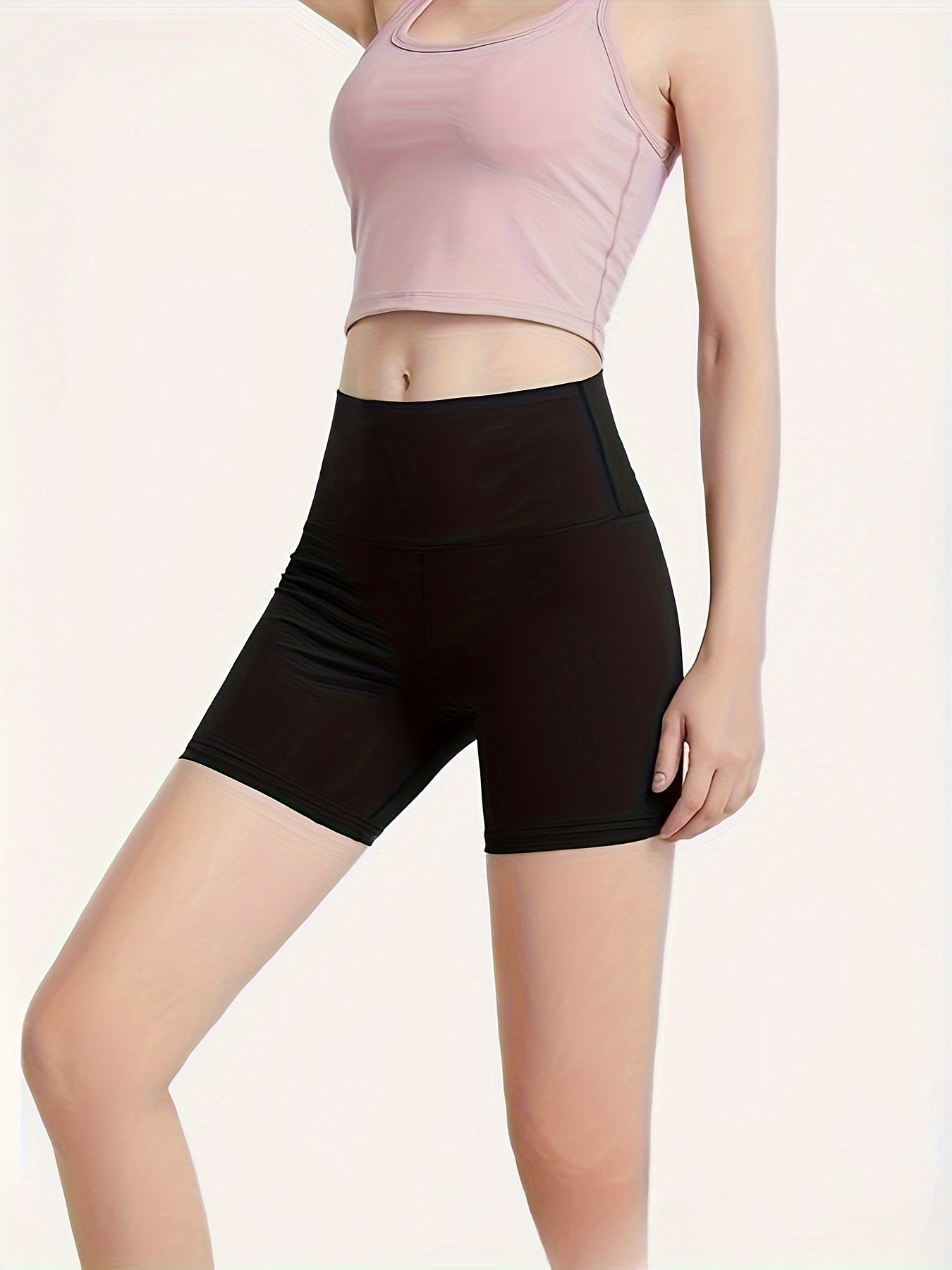 Hip Lifting Yoga Sports Shorts Slim Fit Workout Shorts