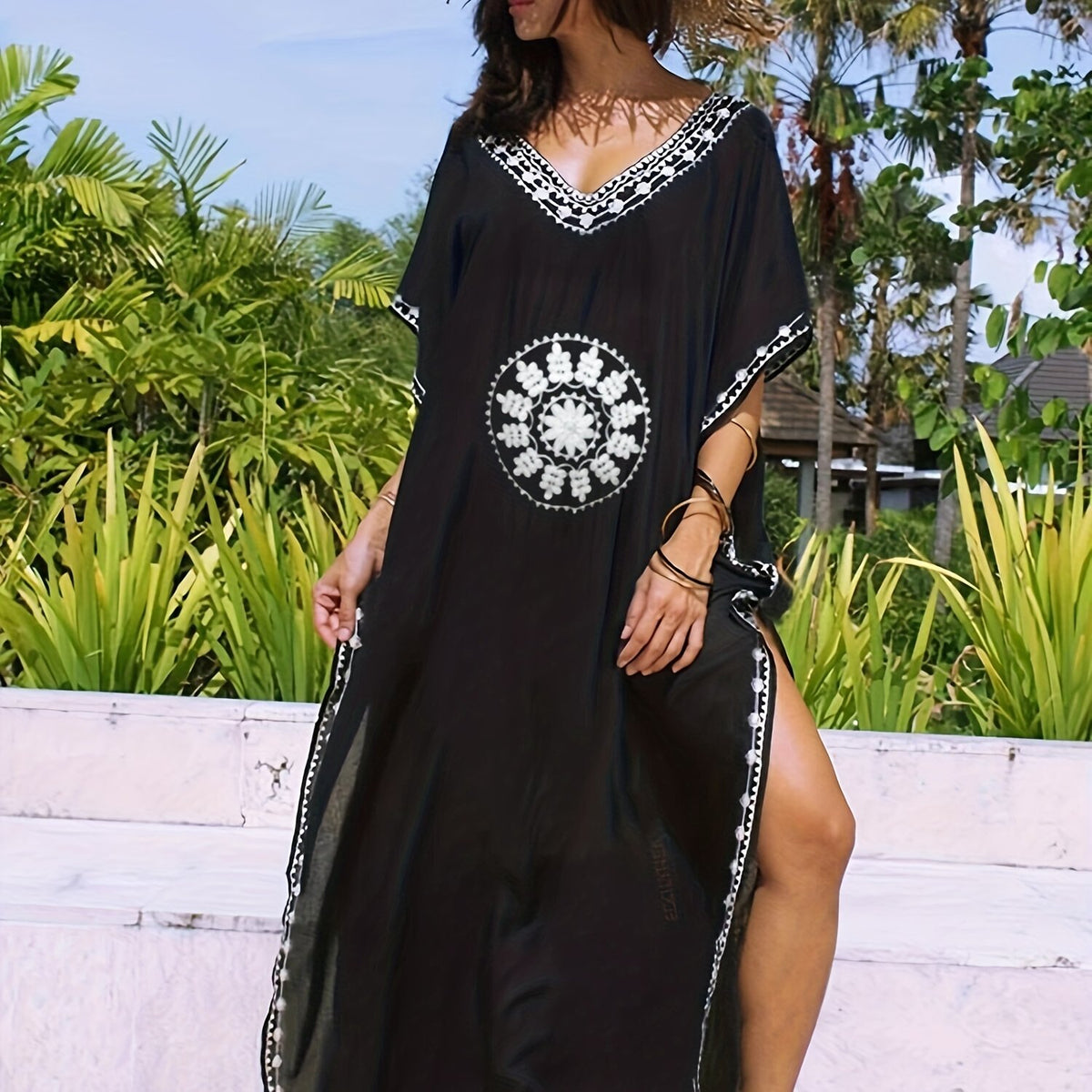 Boho Kaftan Dress Plus Size Floral Embroidered Batwing Sleeve V Neck