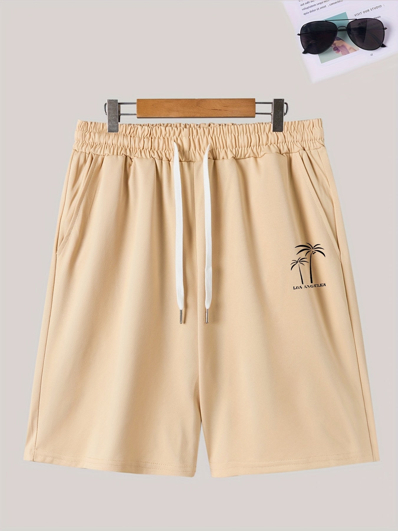 Men's Coconut Tree Printed Drawstring Shorts With Pockets