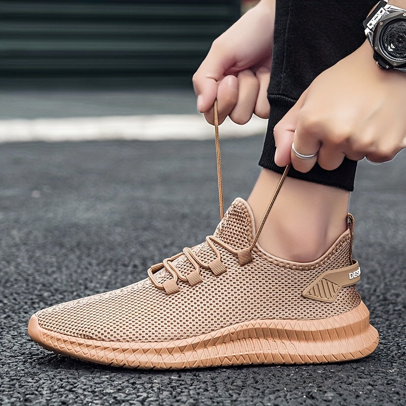 Men's Lightweight Running Shoes Outdoor Athletic Sneakers