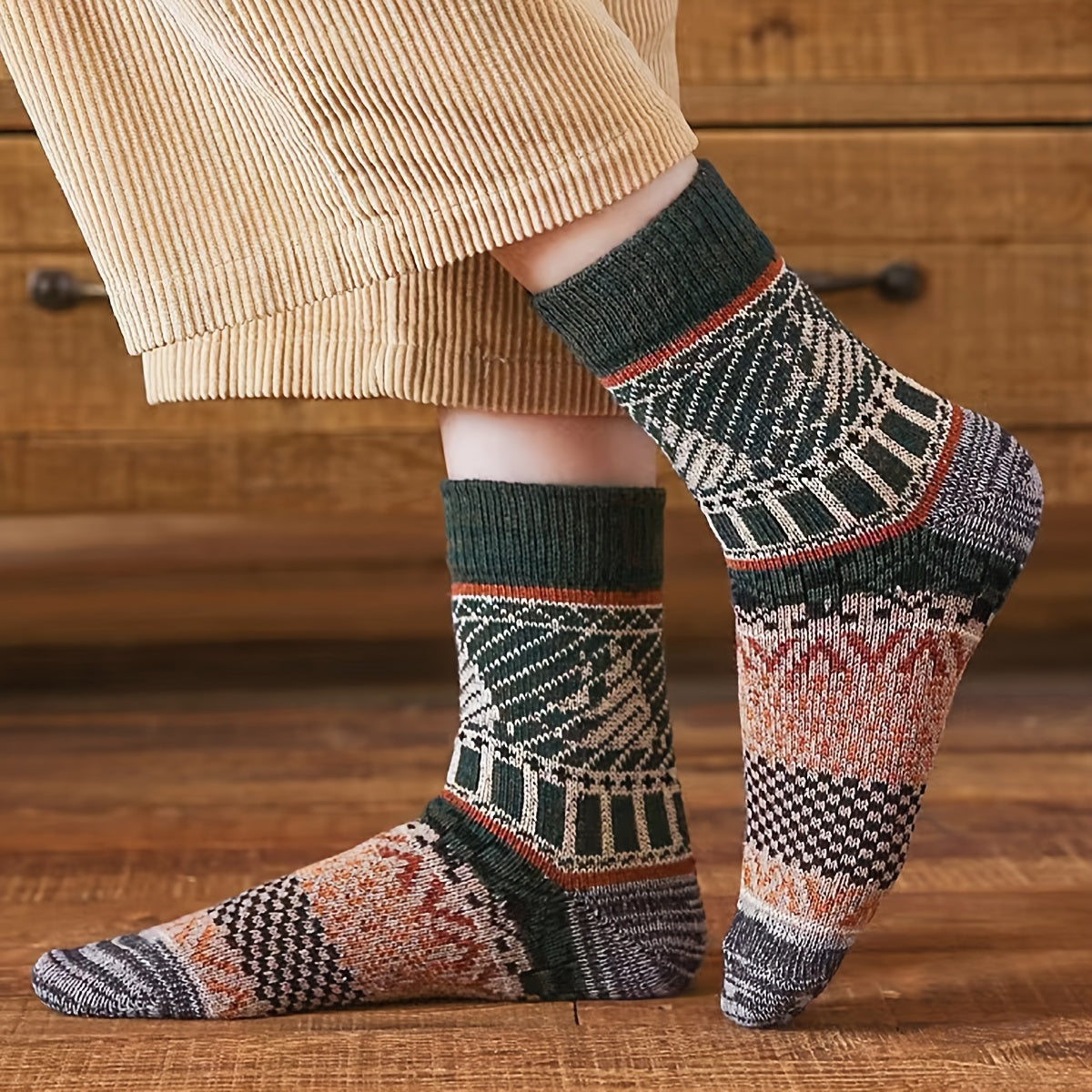 Geometric Pattern Mid Tube Socks Soft & Comfy Women's Stockings
