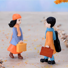 2pcs Travel Couple DollHouse Fairy Garden DIY Decorations