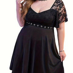  Lace Sweetheart Neck Grommet Dress