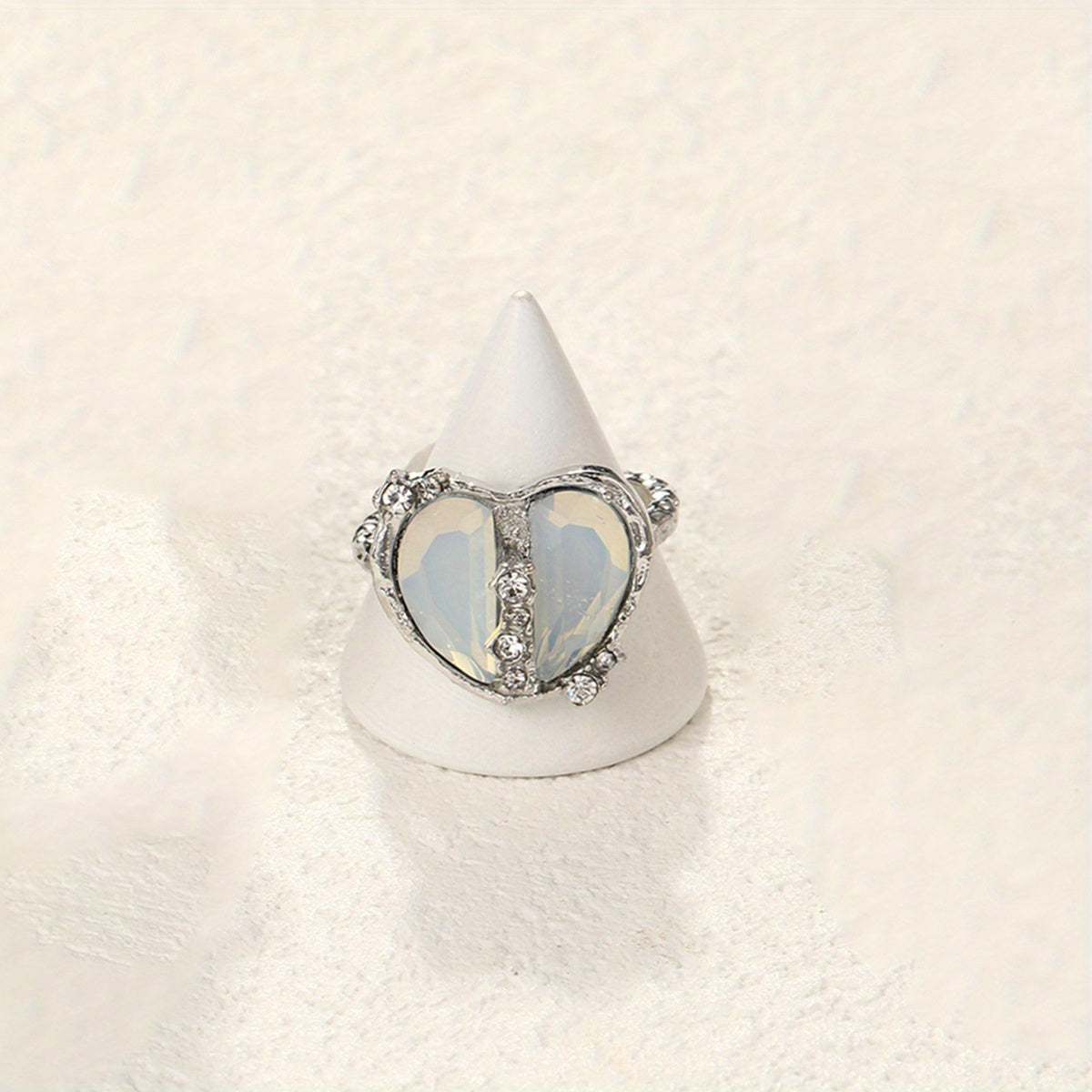 Y2k Sweet Heart Ring Inlaid Zircon Decor For Daily Outfits Lovely Gift
