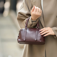Vintage Leather Handbag for Women Burgundy Adjustable Strap Zip Closure