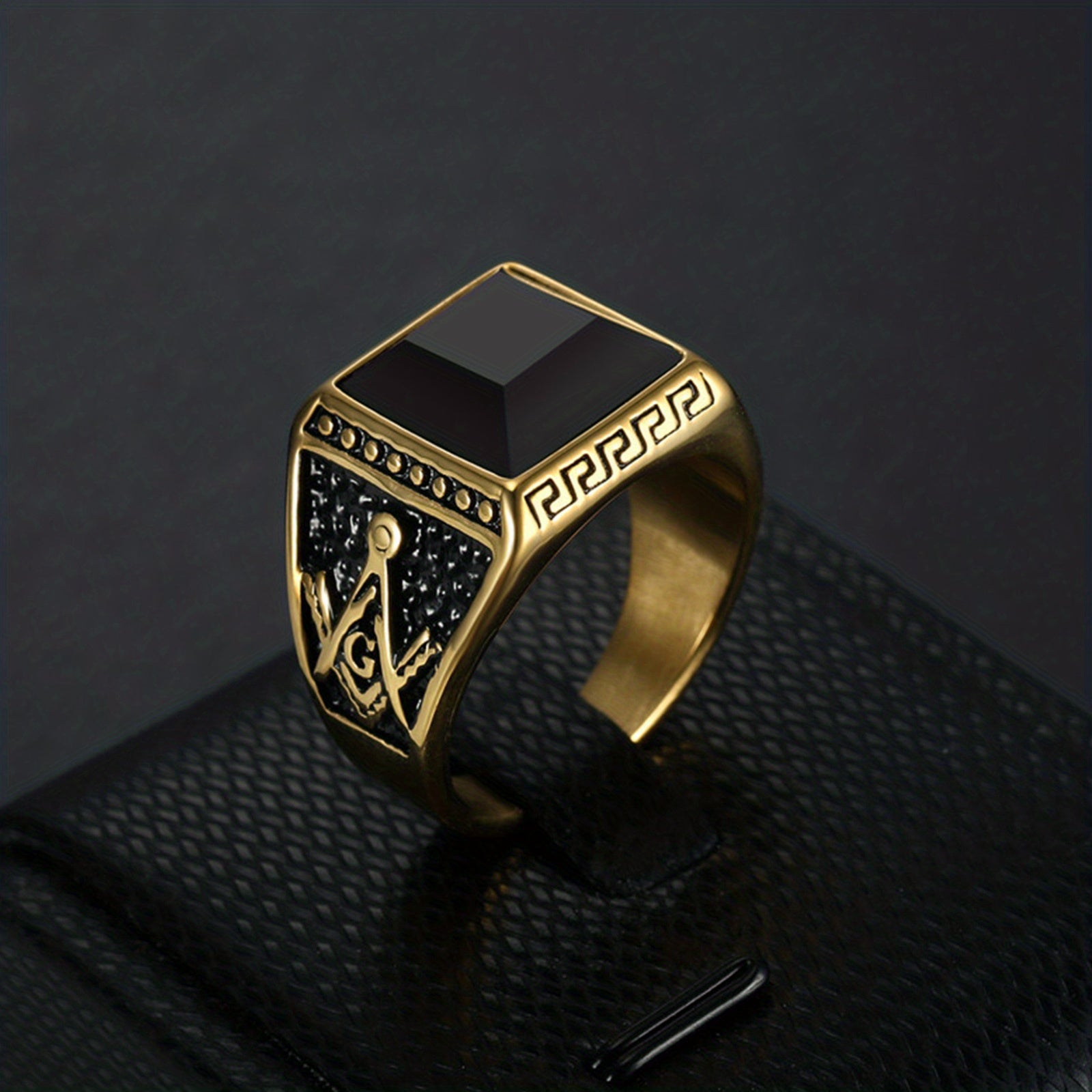 Men's Vintage Lettering Ring