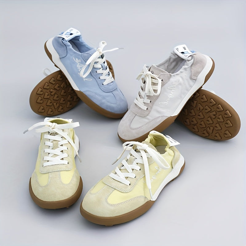 Women's Letter Graphic Walking Shoes Lace Up Flat Shoes