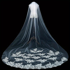 Lace Edge Bridal Wedding Veil Long Veil With Comb Hair Accessories