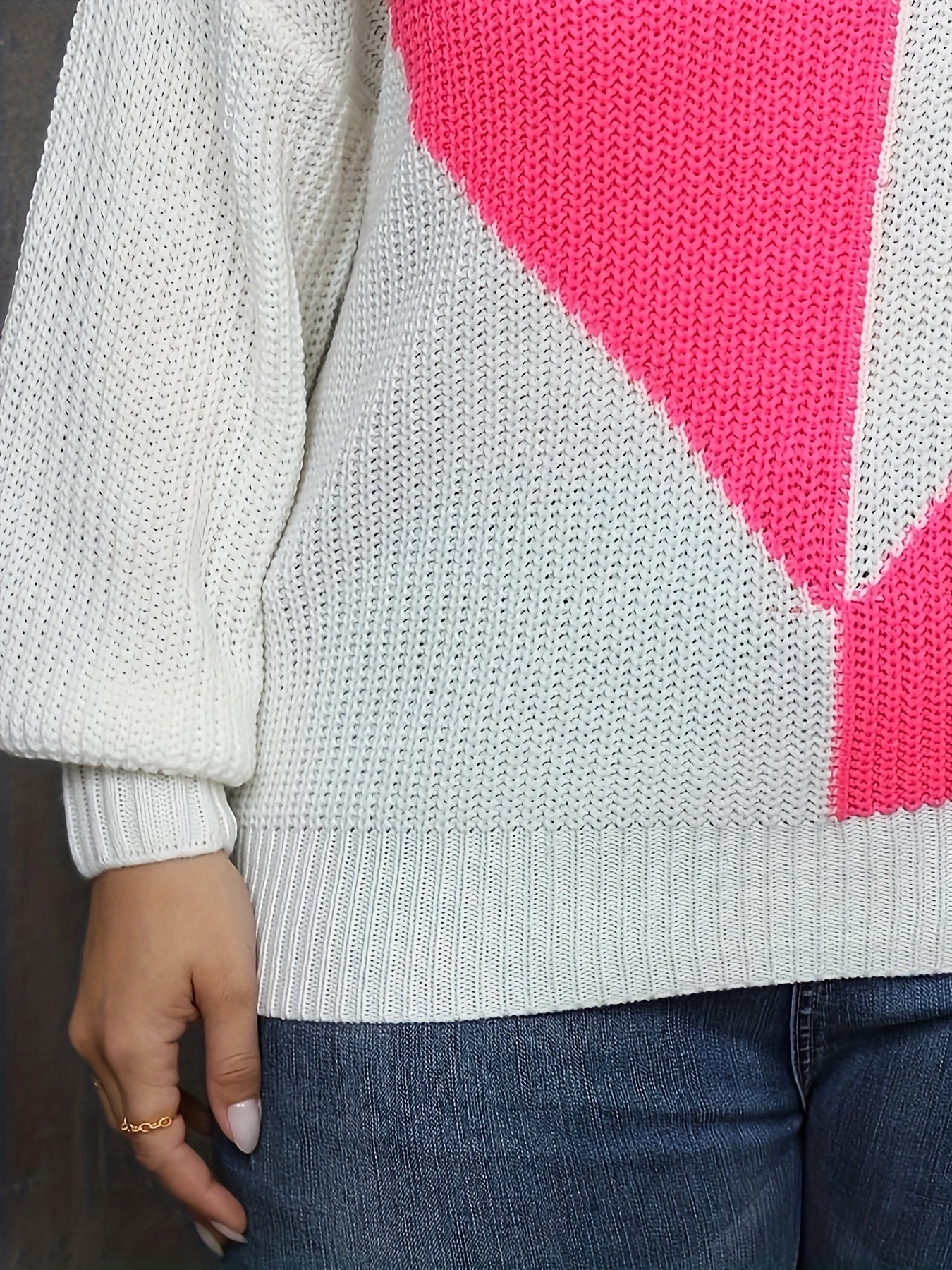  Colorblock Heart Print Round Neck Sweater