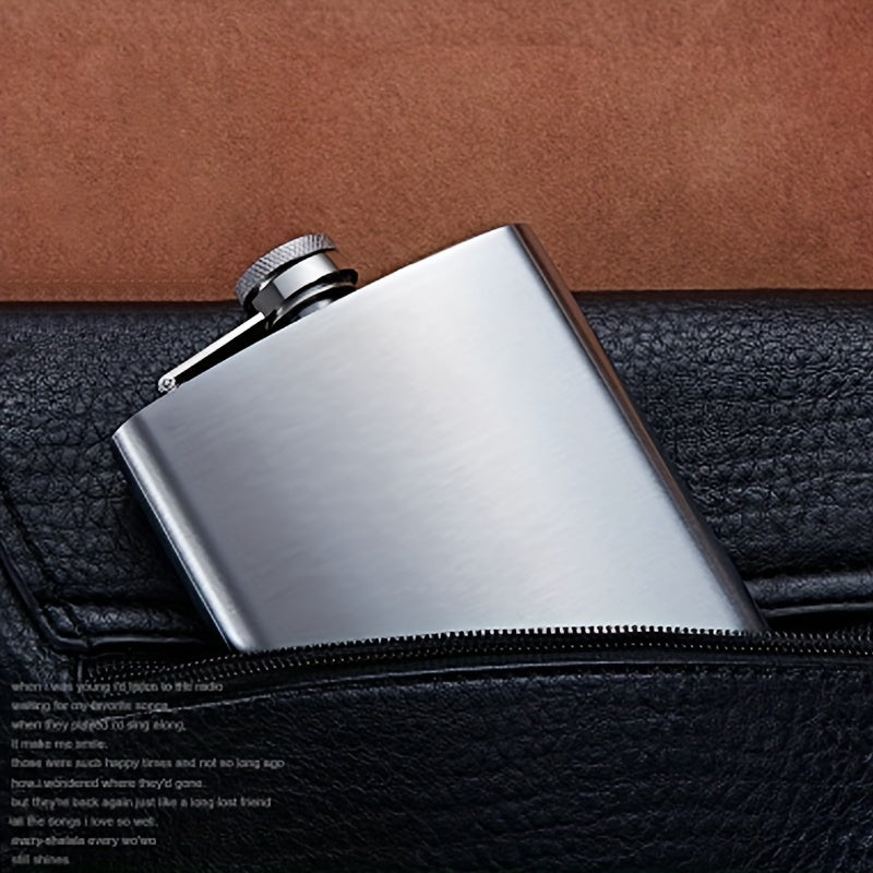 Stainless Steel Hip Flask Portable Alcohol Bottle for Adventures Whisky Vodka