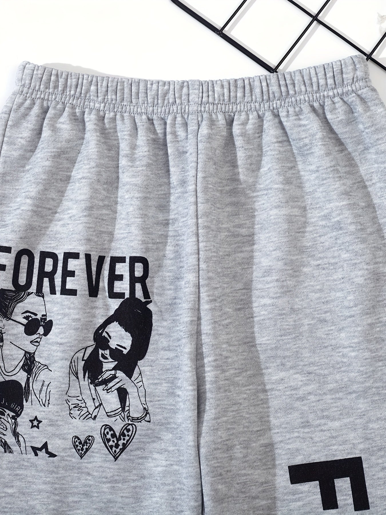 Kid Girls' Street Portrait & Letter Print Jogger Sweatpants