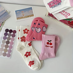 5 Pairs Letter & Heart Print Socks Women's Mid Tube Stockings