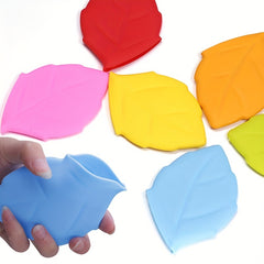 Maple Leaf Shape Dustproof Toothbrush Cover with Candy Portable Wash Cup