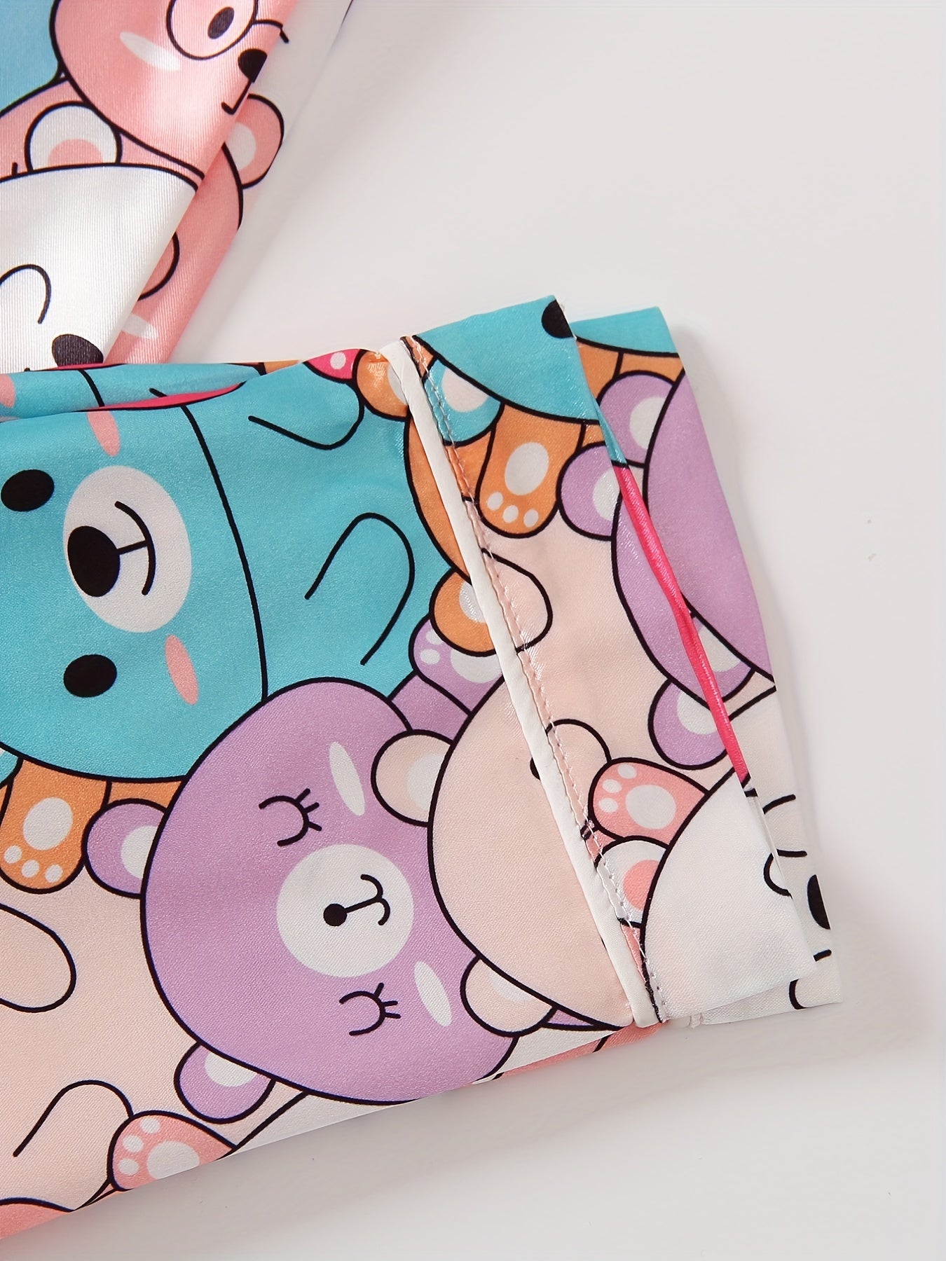 Kids 2pcs Bear Print Pajamas Button Front Long Sleeve Top & Pants Set