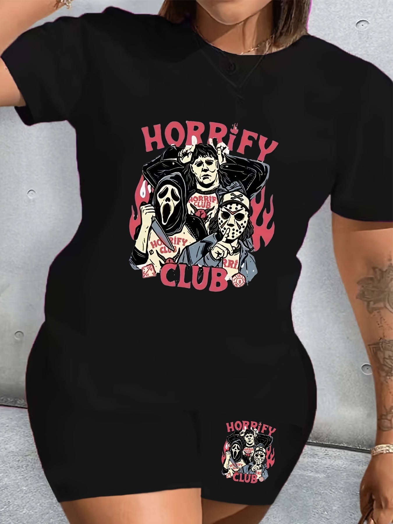  Halloween Casual Outfit - Horror Cartoon Top & Biker Shorts Set
