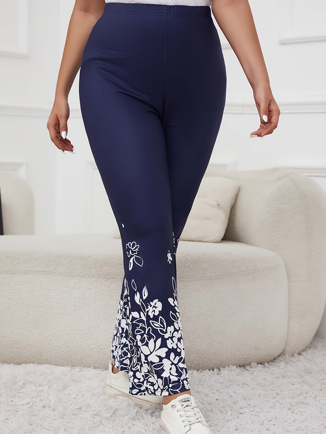  Floral Print Elastic Trousers